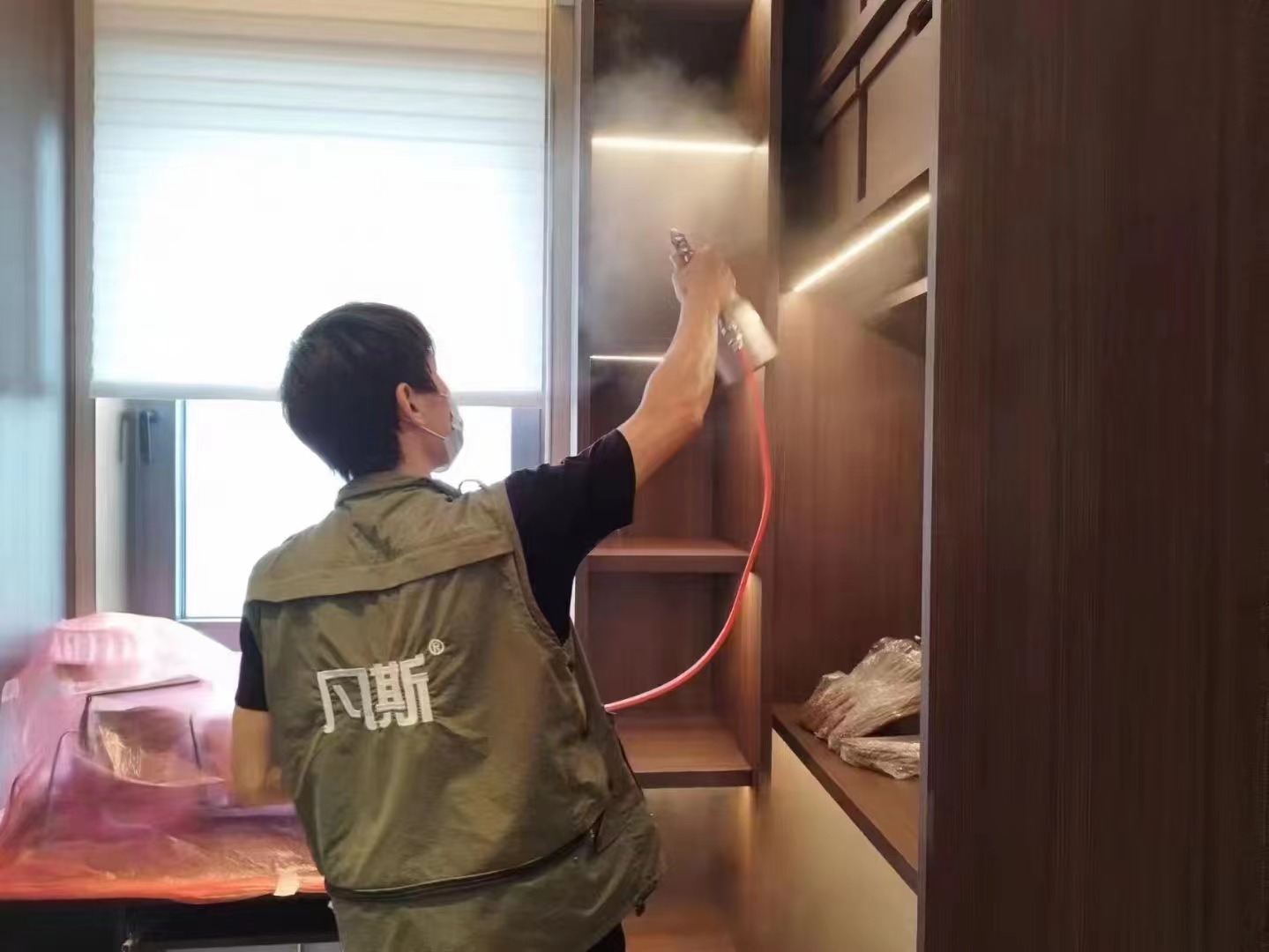 空氣清新劑能去除室內(nèi)的臭味嗎？廁所臭味該如何處理